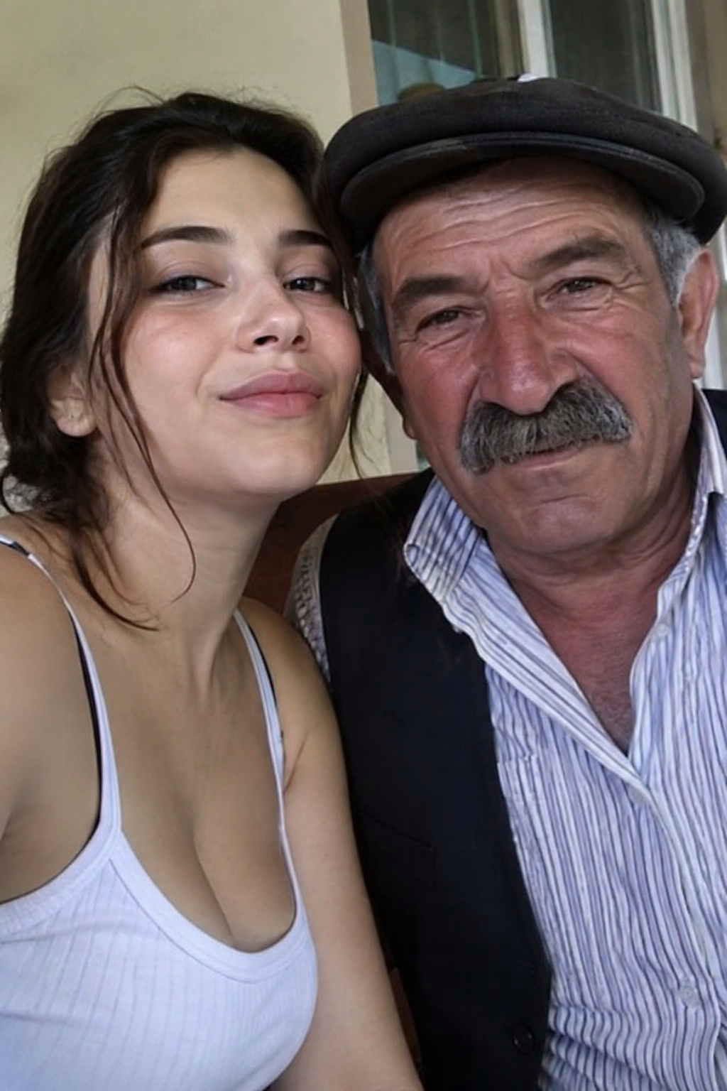 GENÇ YAŞIMDA KÖYÜN AĞASIYLA EVLENDİM