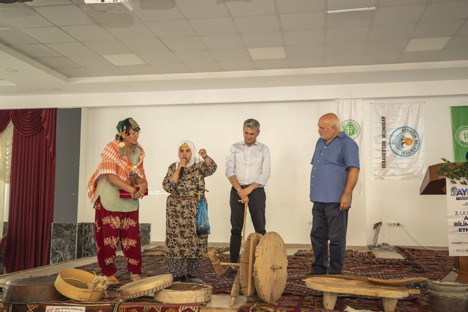 Mersin Aydıncık’ta bilim ve kültür buluşması