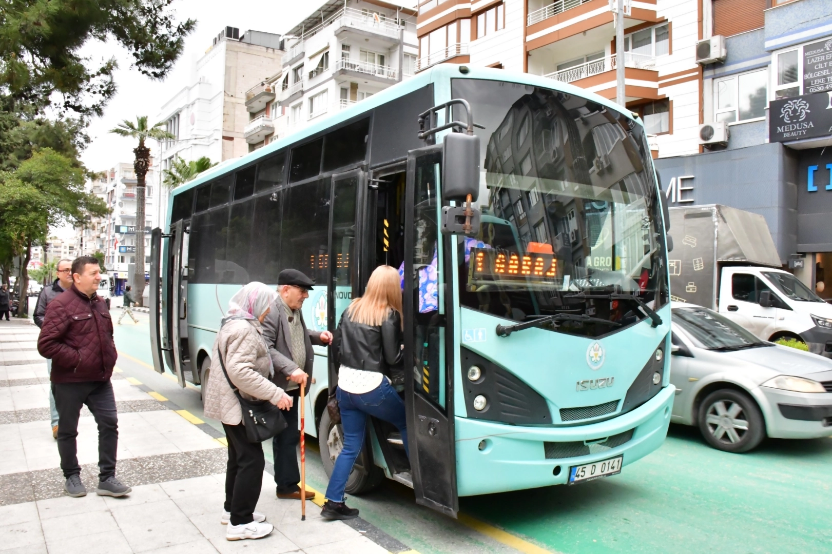 Manisa’da Üniversite Öğrencilerine ManisaKart Kolaylığı